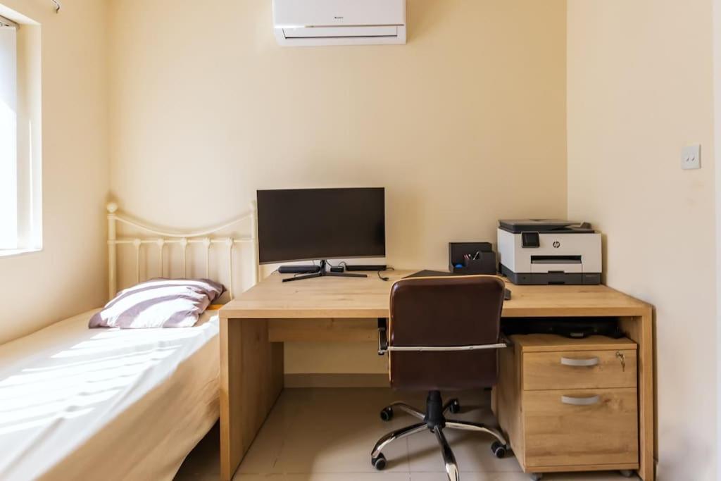 Modern 3 Bedroom Apartment Close To Paceville And Beach Is-Swieqi Exteriör bild