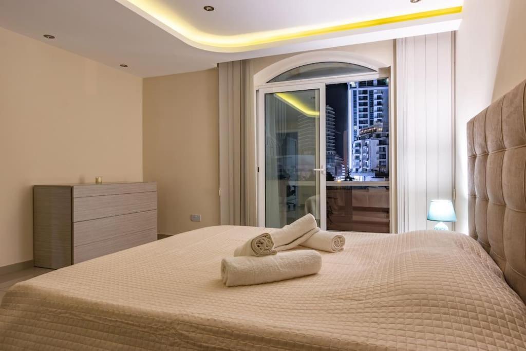 Modern 3 Bedroom Apartment Close To Paceville And Beach Is-Swieqi Exteriör bild