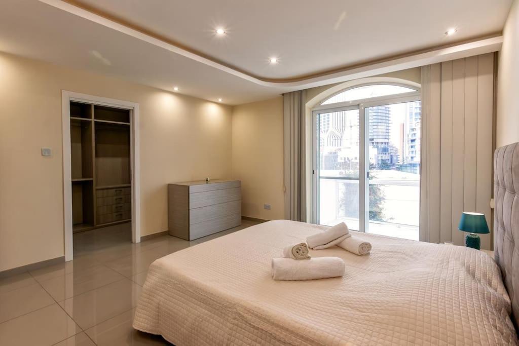 Modern 3 Bedroom Apartment Close To Paceville And Beach Is-Swieqi Exteriör bild
