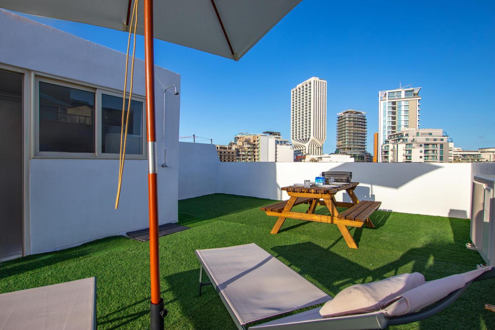 Modern 3 Bedroom Apartment Close To Paceville And Beach Is-Swieqi Exteriör bild