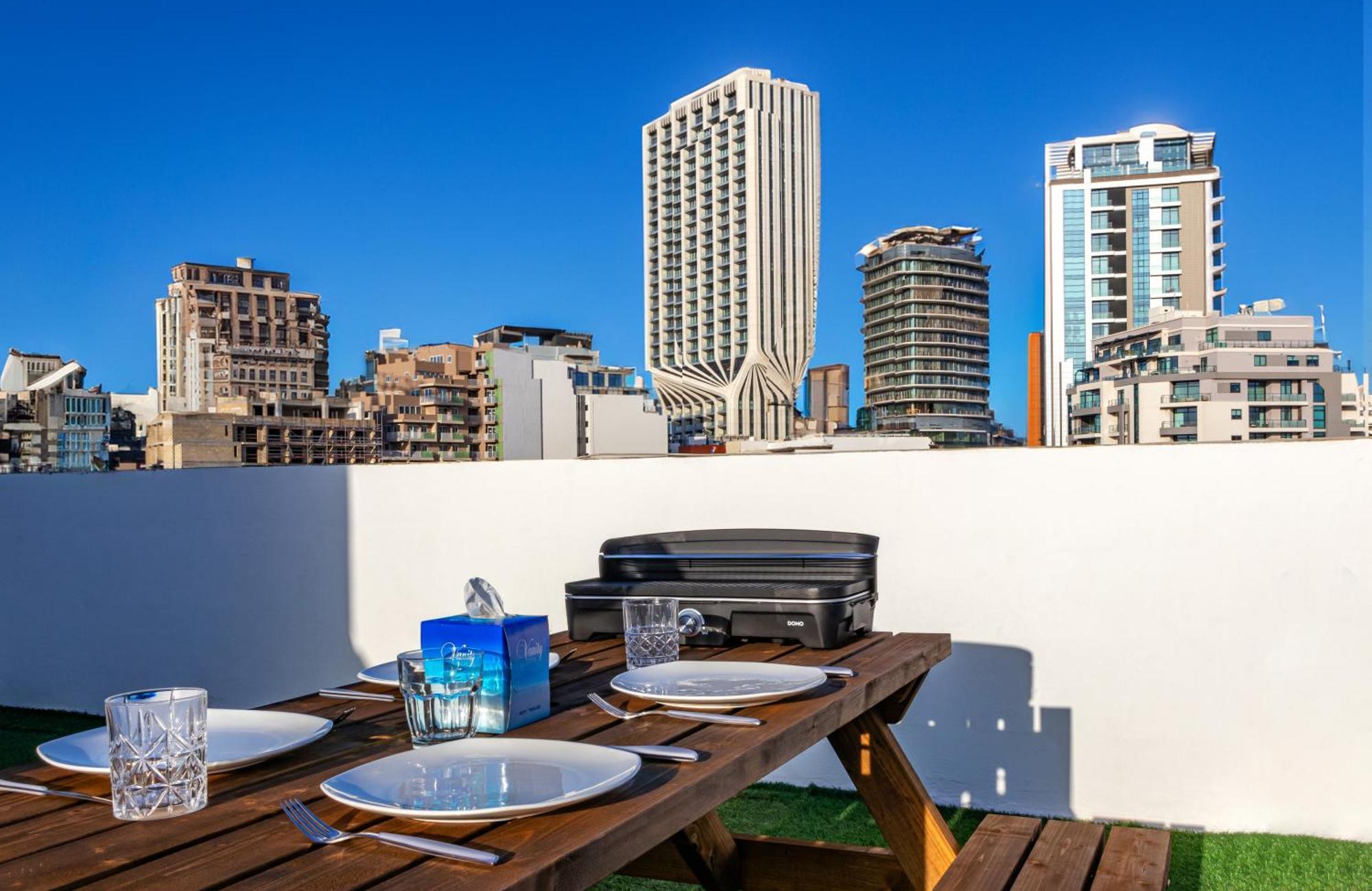 Modern 3 Bedroom Apartment Close To Paceville And Beach Is-Swieqi Exteriör bild